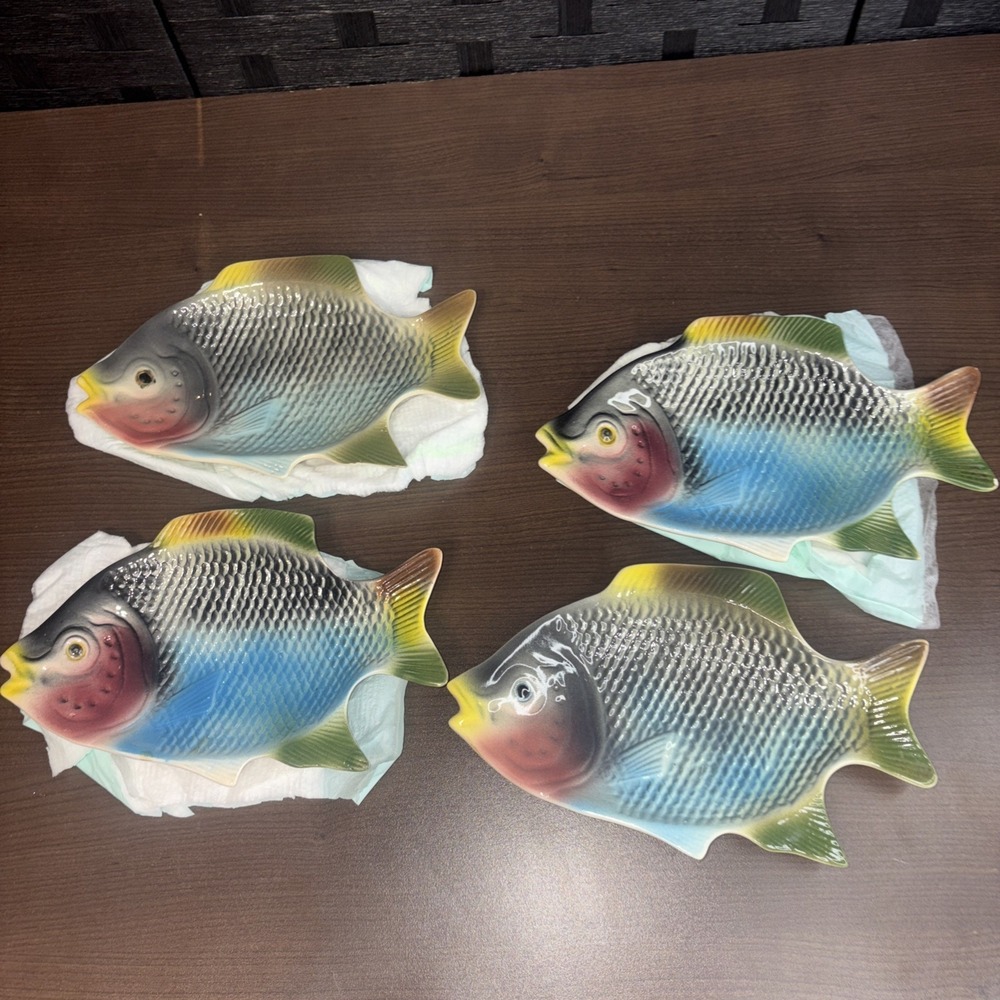Lot of 4 Vintage Ceramic Parrotfish Plates